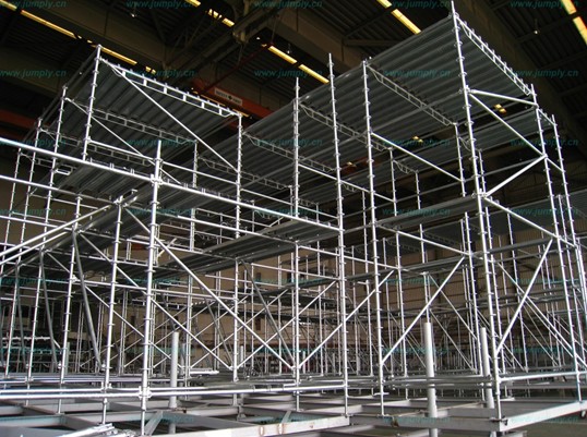 門式腳手架定制，看著像個大門，用途躲著呢