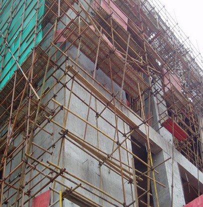 扣件式鋼管腳手架★搭設(shè)時滿足的基本要求是什么？